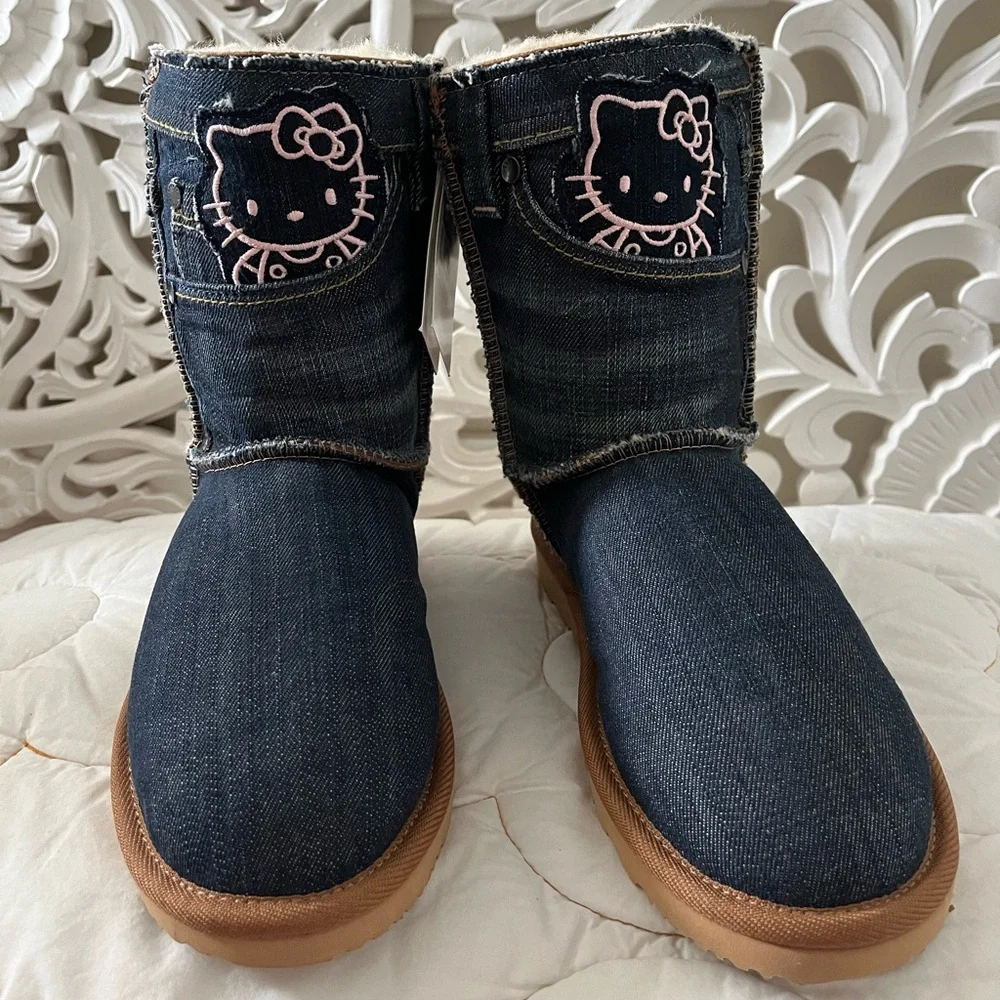 ねこ　UGG UGG | Shoes | Hello Kitty X Ugg Since 974 Boots | Poshmark